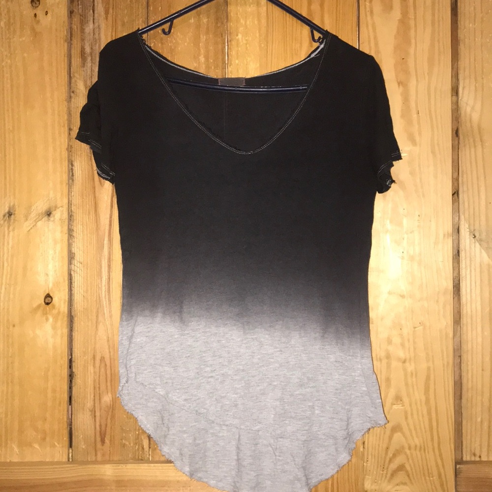 S/P Two Toned Shirt. Super cute